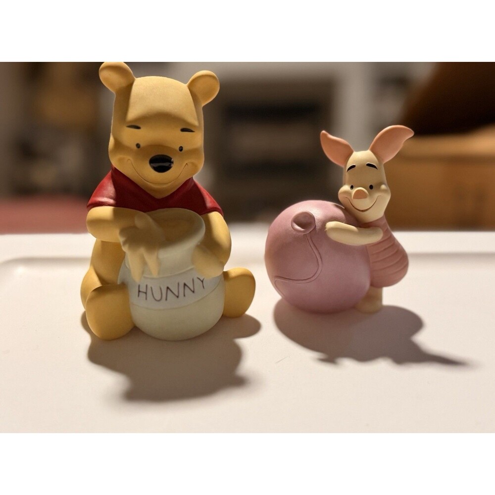 Rare Vintage 1996 Winnie The Pooh & Piglet Porcine Figurines Lot